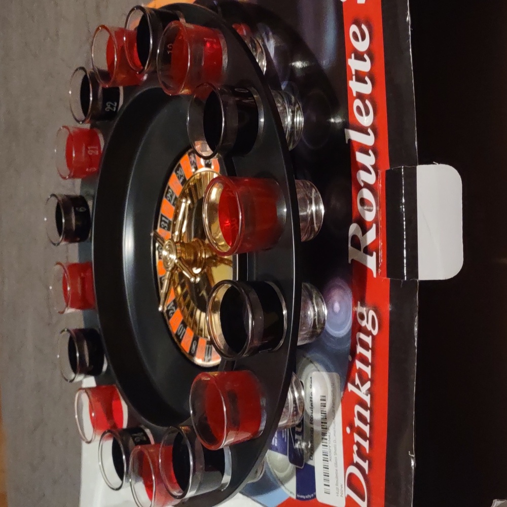 Drinking Roulette Game - Picture 2 of 4